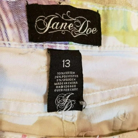 Jane Doe Artsy 13 paint splatter pants NWOT - Picture 4 of 4